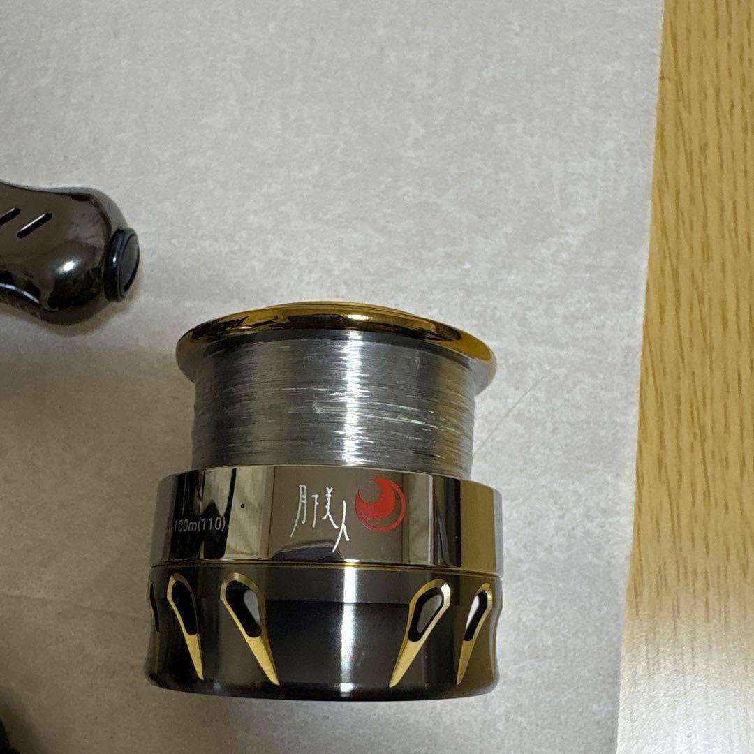 15イグジスト2003F-H リブレwing72 17月下美人替スプール付き