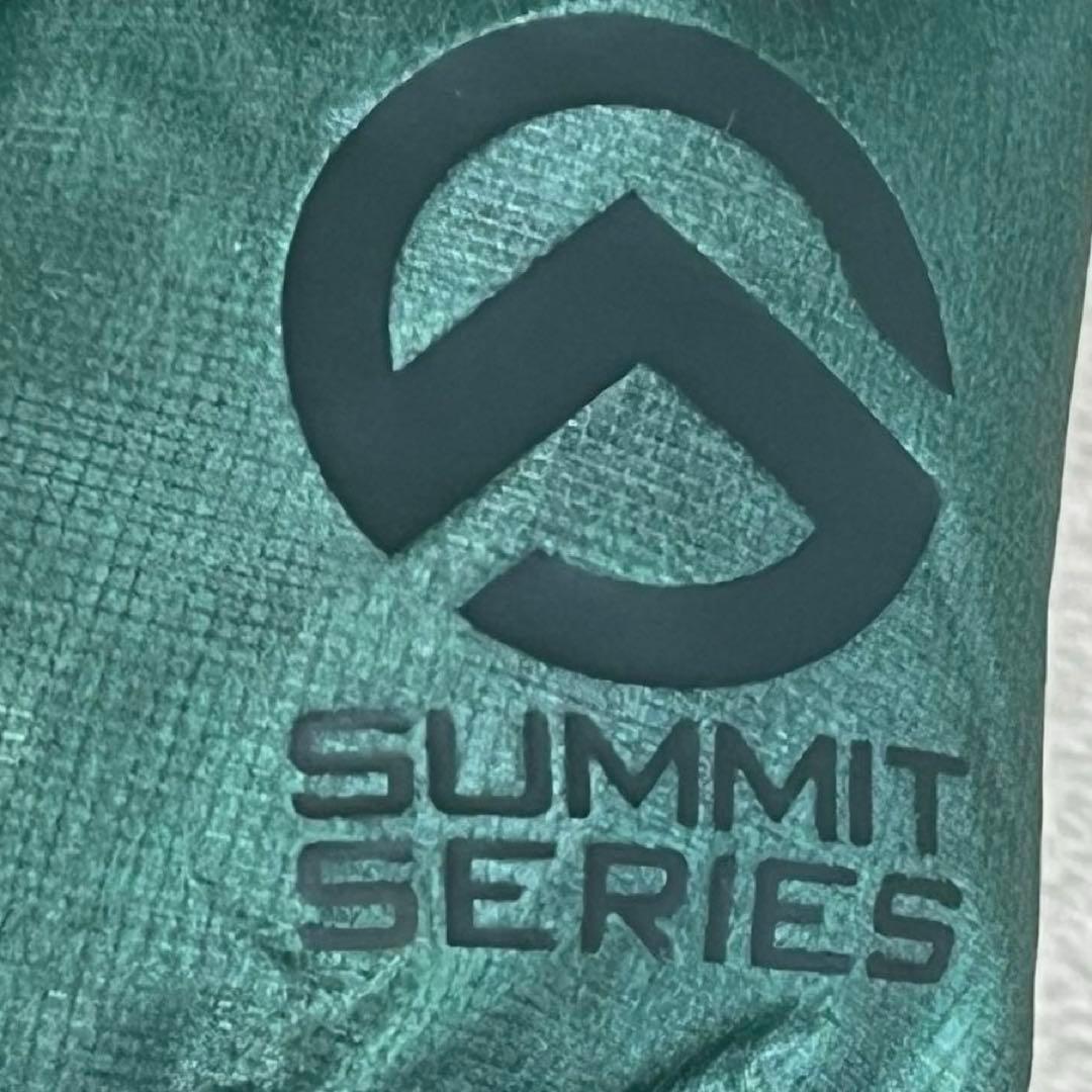 美品THE NORTH FACE サミットシリーズフーディダウンジャケットM程