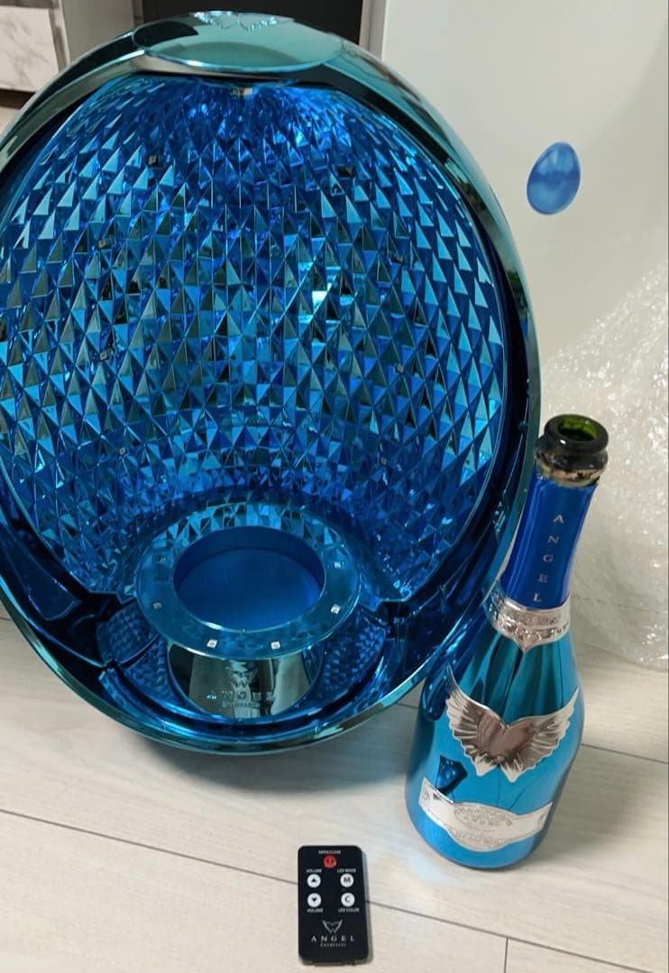 エンジェルエッグ　ブルー　空びん/リモコン付き