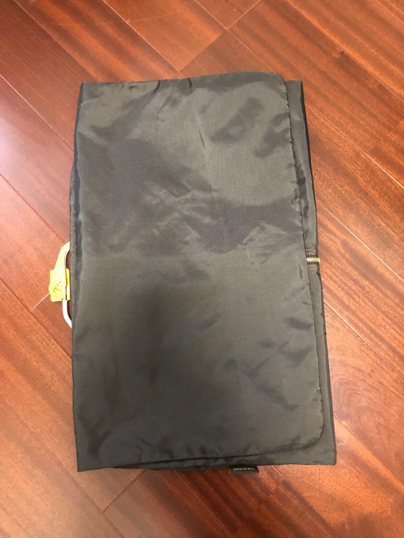 ★ルイヴィトン★ ガーメントケース　衣装カバー　ハンガー付き　折り畳み式