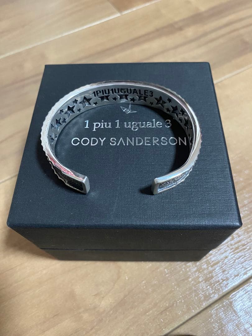 Cody Sanderson×1PIU1UGUALE3 バングル