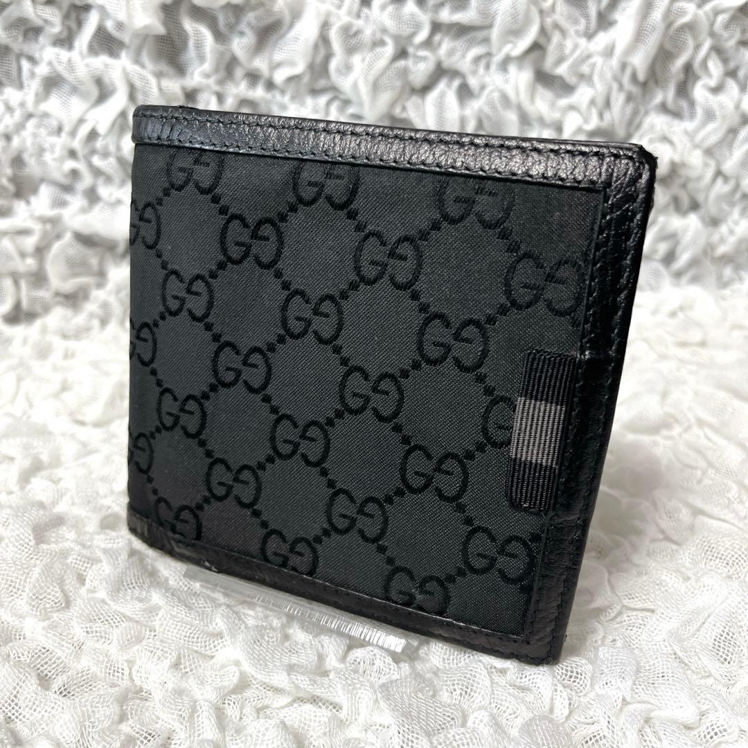 GUCCI ブラック GGパターン 二つ折り財布　グッチ　レザー　ナイロン