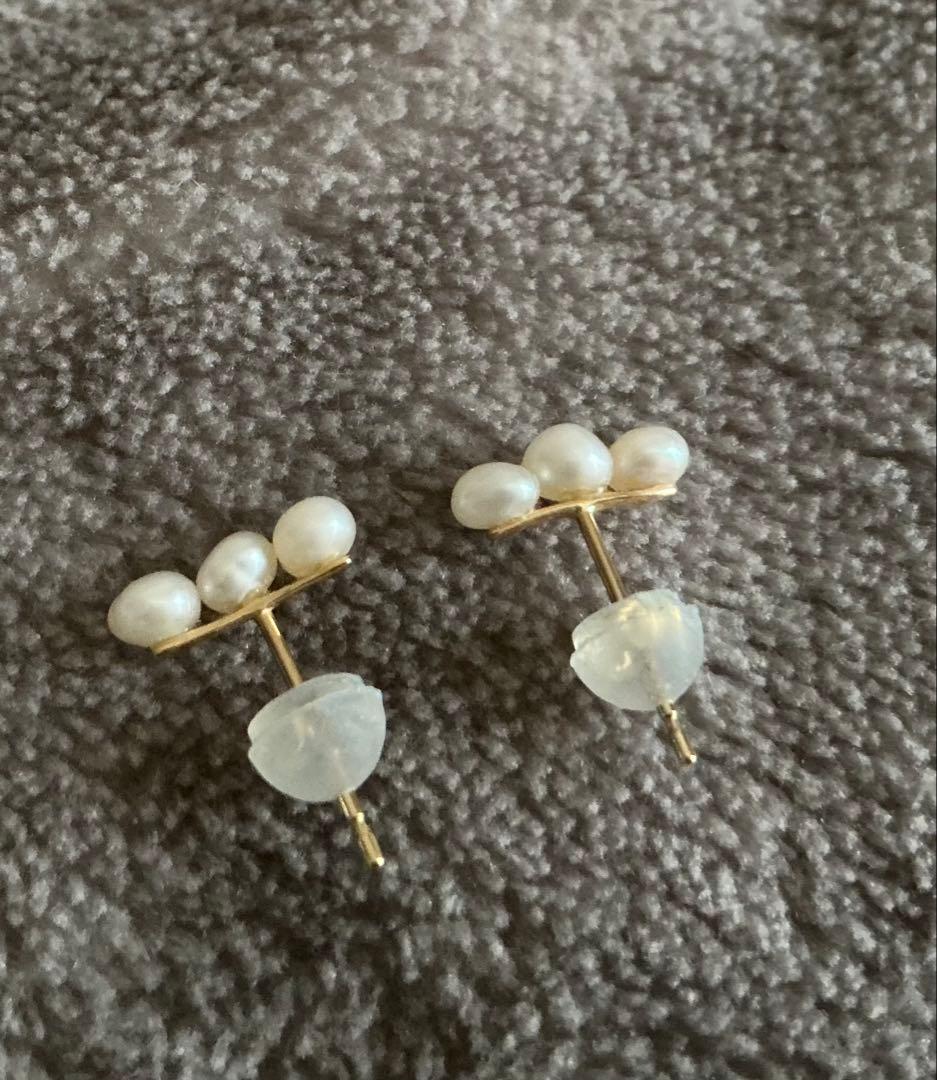 神保真珠　3連パールピアス　天然生活