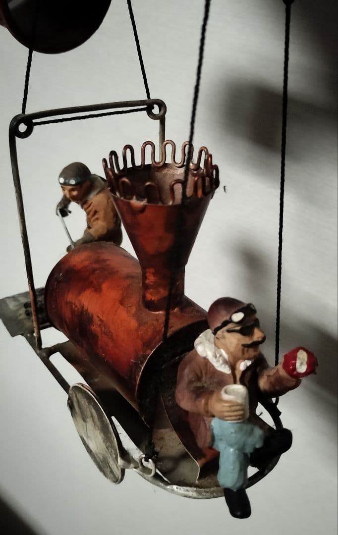 ブリキ バルーン 気球 アンティーク 熱気球 ゴンドラ釜焚き人形