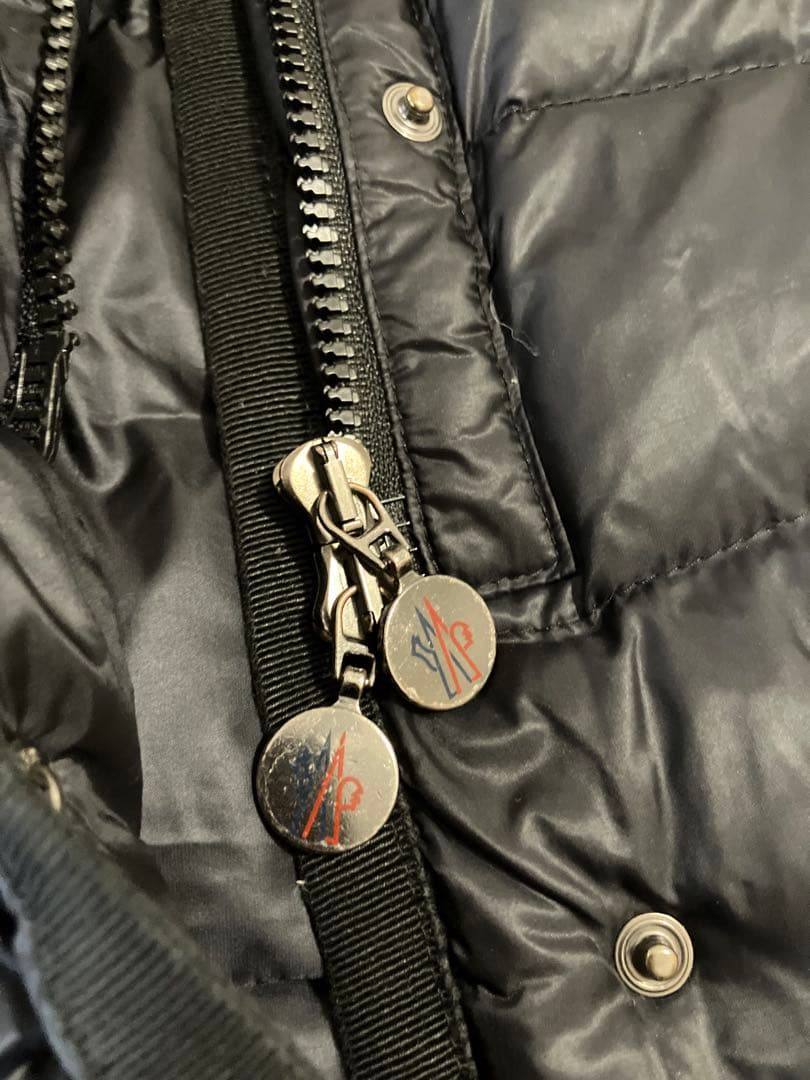 Moncler モンクレール　Hermine エルミンヌ　黒 サイズ2