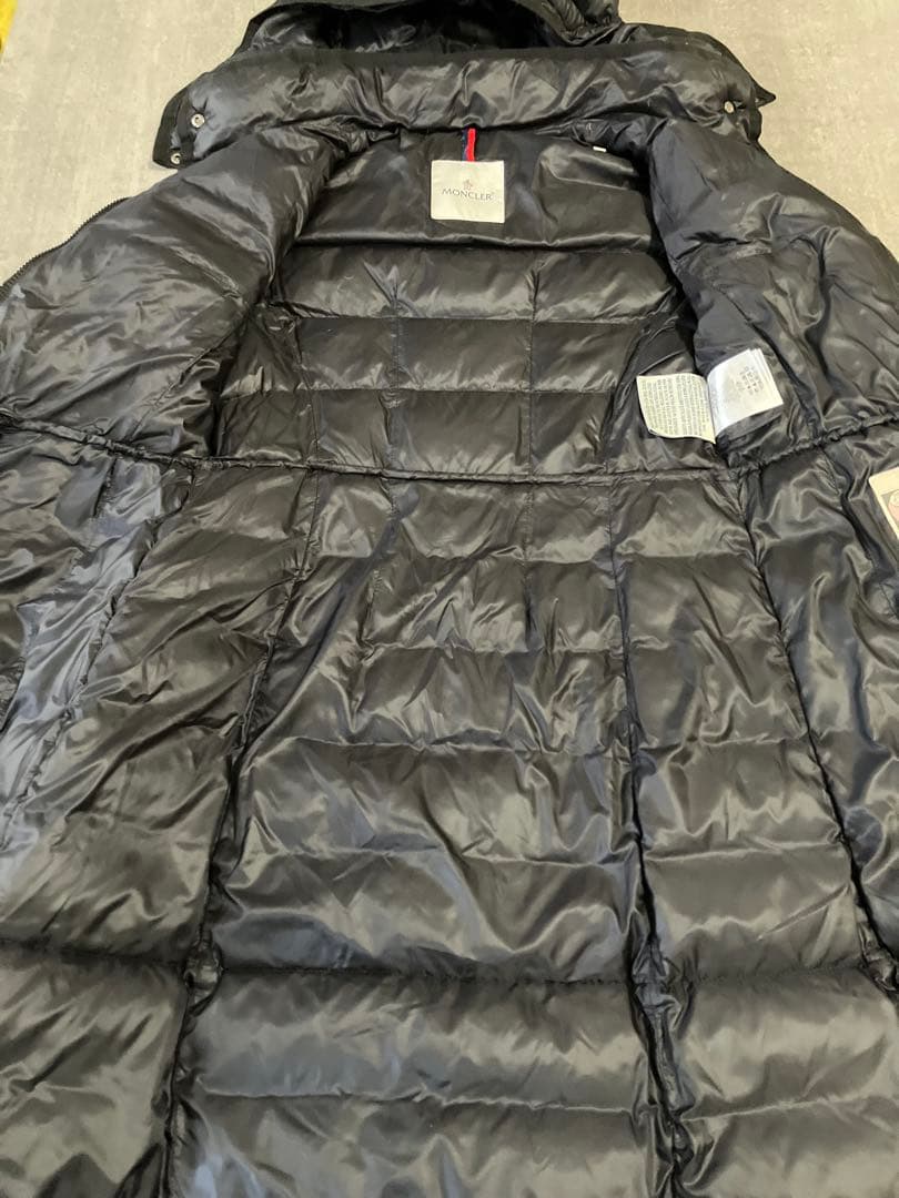 Moncler モンクレール　Hermine エルミンヌ　黒 サイズ2