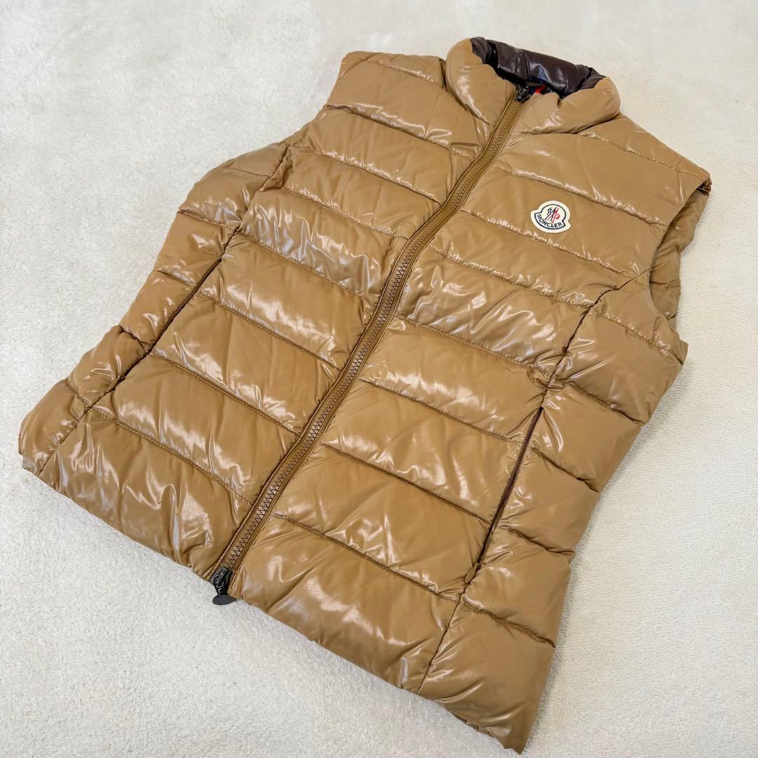 MONCLER ダウンベスト　キャメル　サイズ1 ロゴワッペン　ダブルジップ