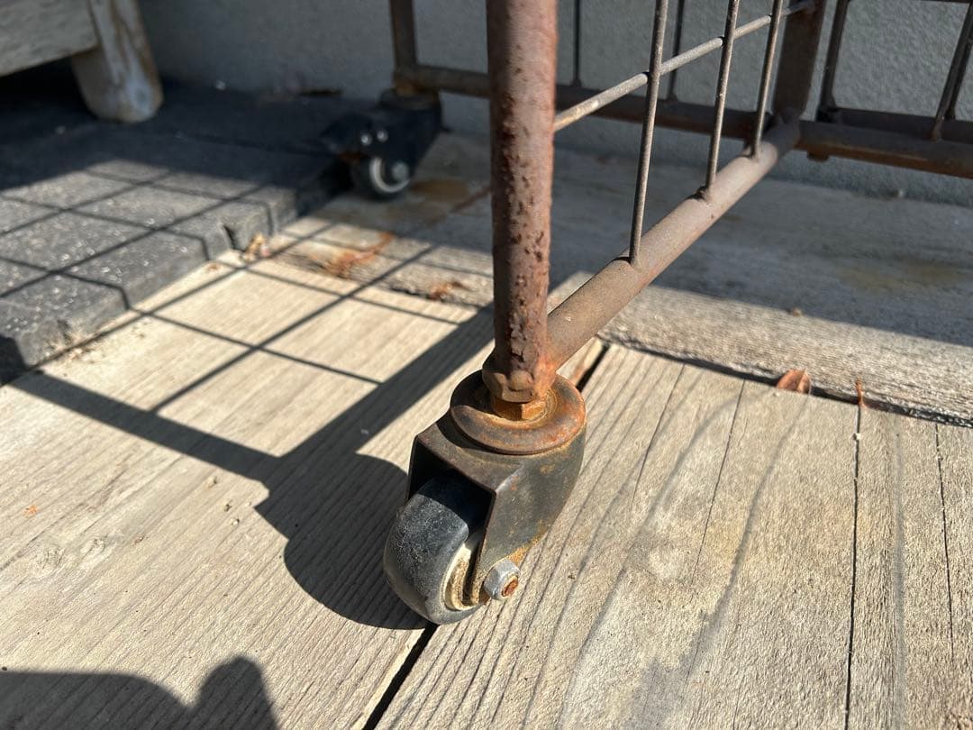 ブリキ　ガーデンラック　シェルフ