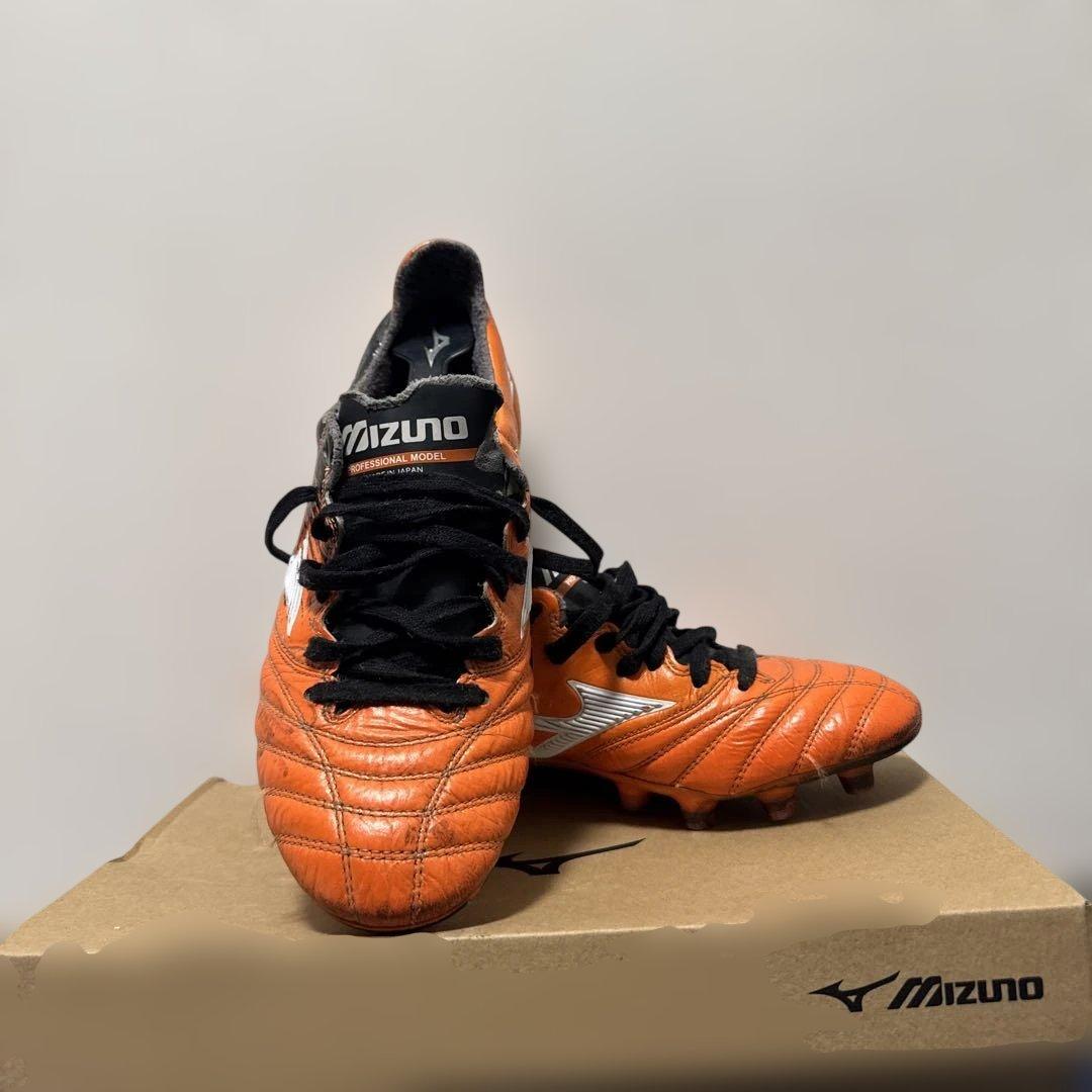 MORELIA NEO ll MIZUNO オレンジ