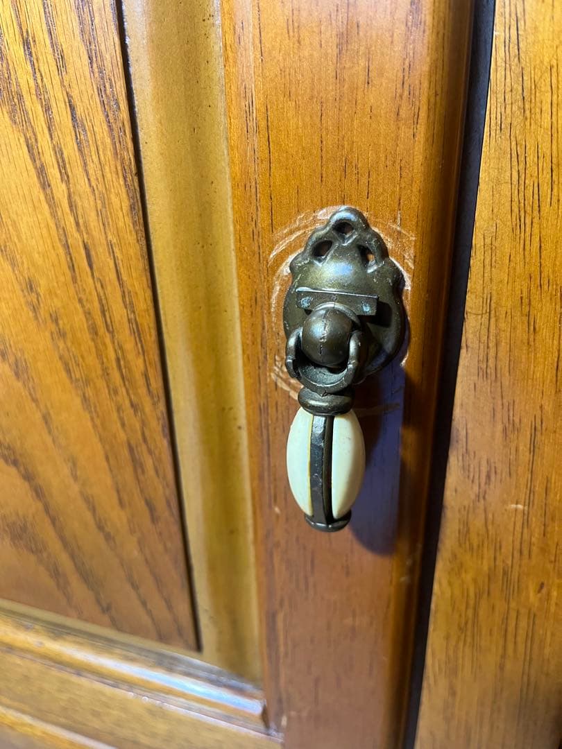 ユニバーサル 猫足 杢目 サイドボード usa アメリカ家具 universal