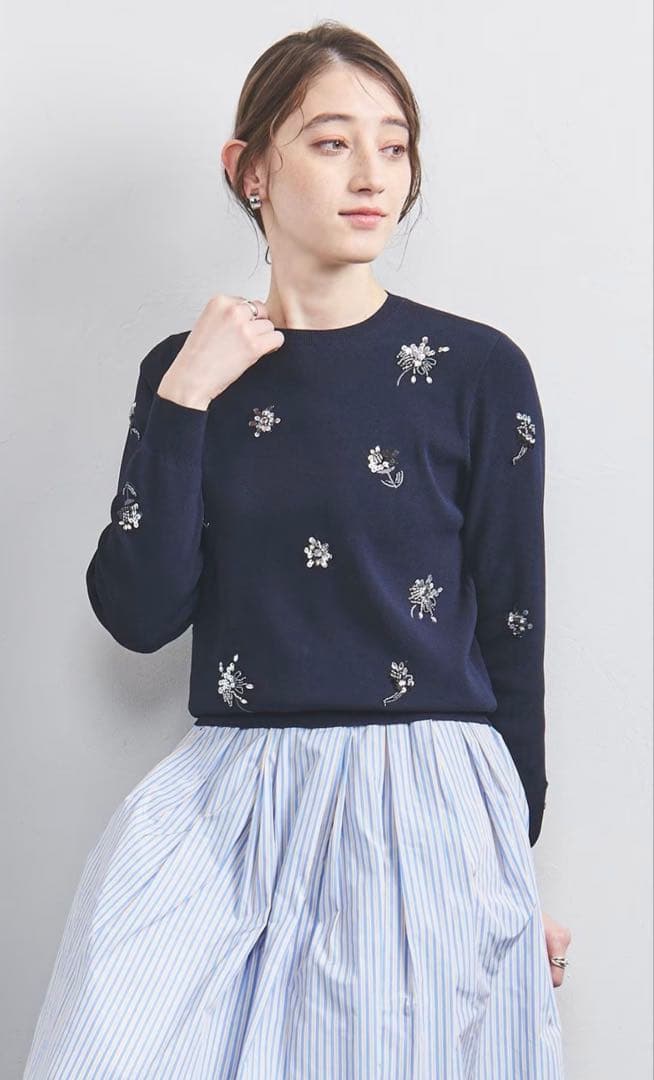 UNITED ARROWSフラワー ビジュー ロングスリーブ ニット