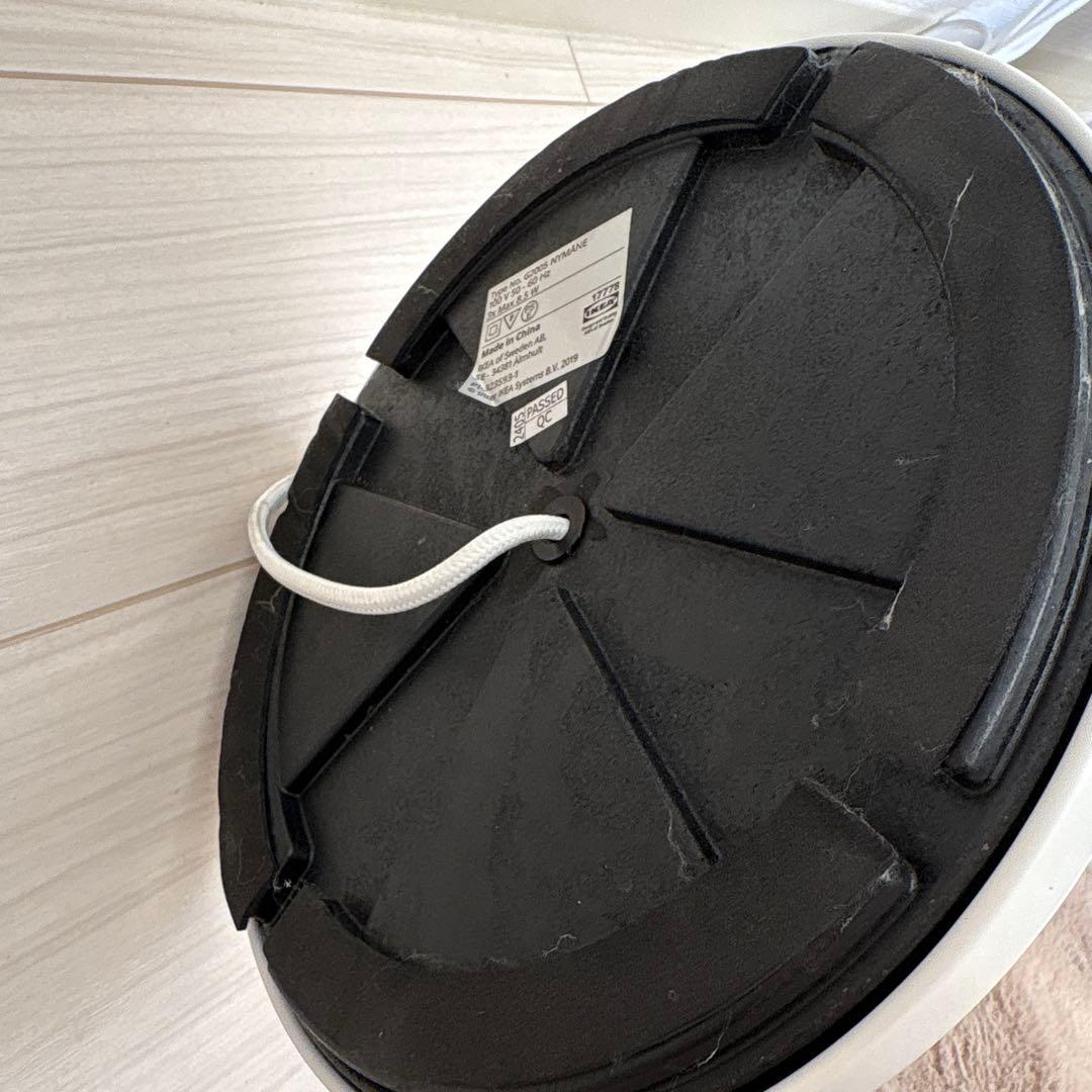 【美品】IKEA NYMÅNE ニーモーネ フロアランプ　ホワイト　LED電球