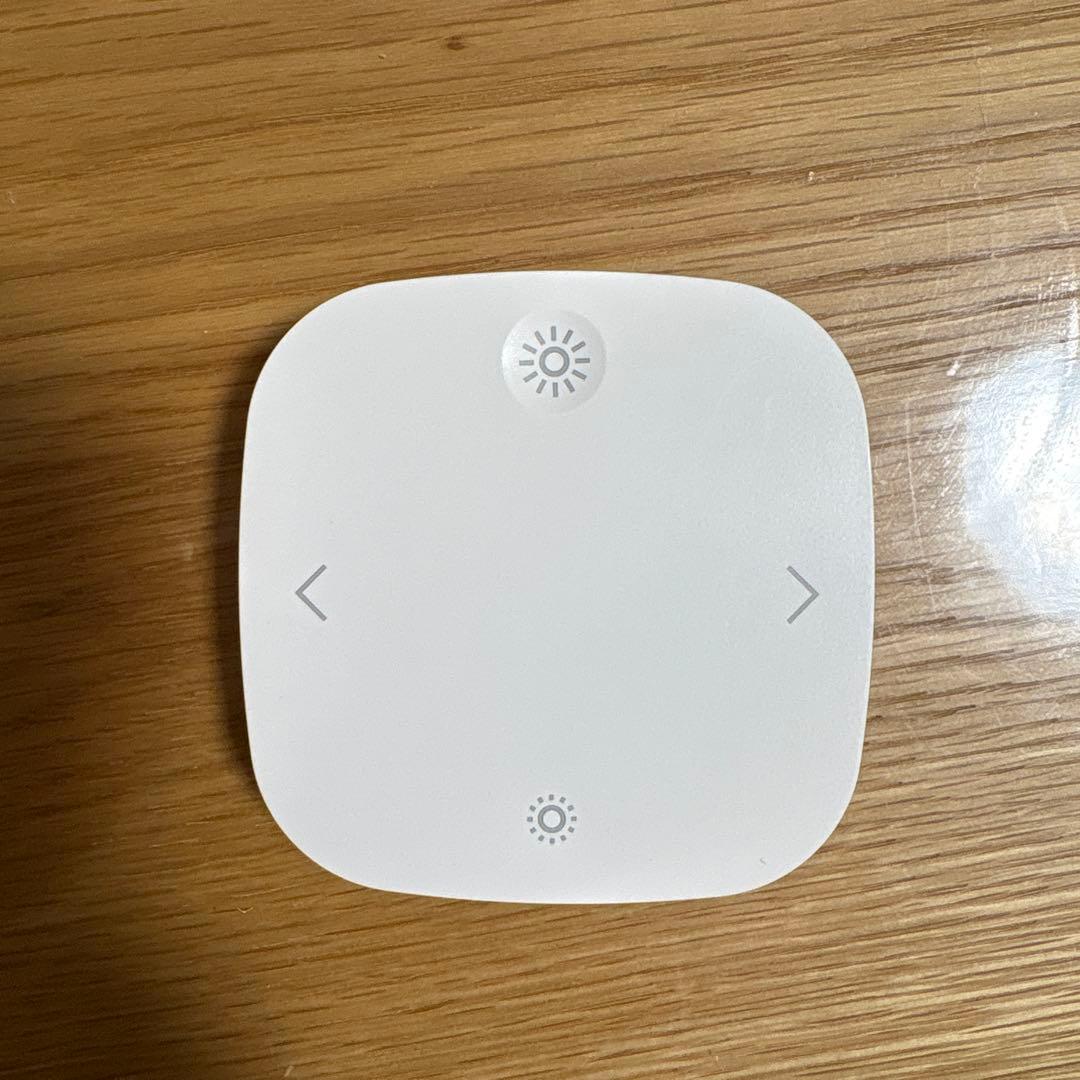 【美品】IKEA NYMÅNE ニーモーネ フロアランプ　ホワイト　LED電球