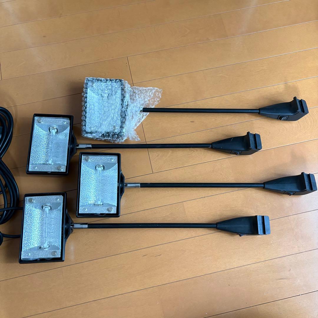 【中古】ハロゲンスポットライト４本