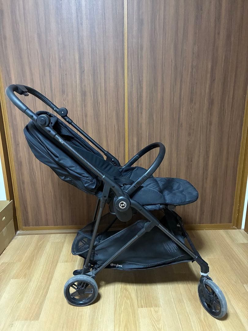ブラック ベビーカー　2021年購入　サイベックス メリオ カーボン