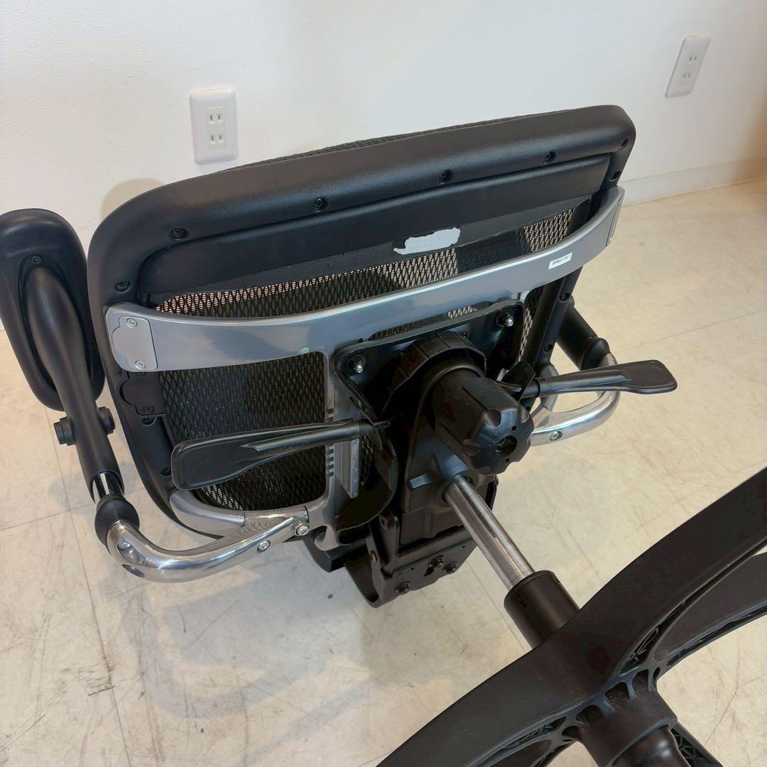 エンジョイ Ergohumanエルゴヒューマン 肘付きオフィスチェア 3/3