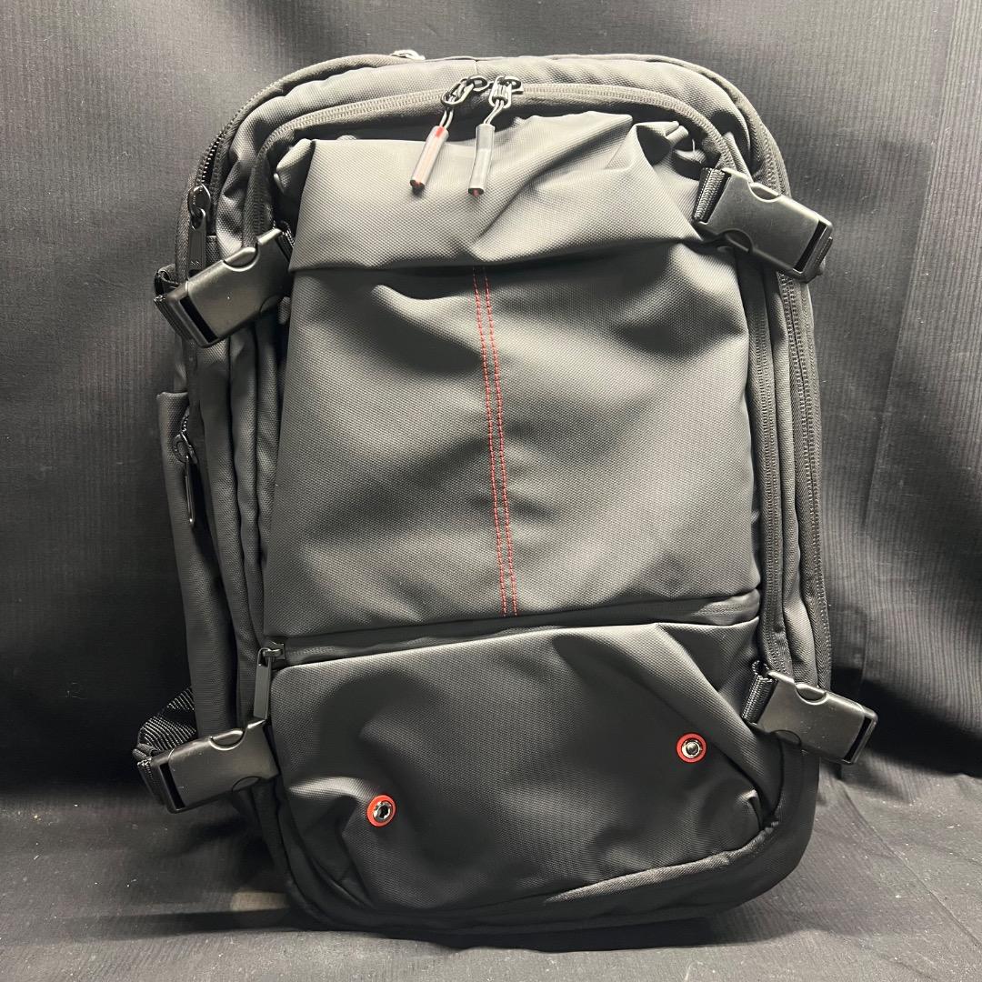 〇Of63 未使用 真空圧縮 バックパック トラベルバッグ