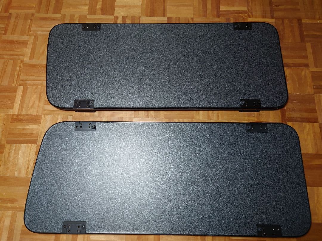 オグショー　200系ハイエース ESウィンドウパネル（ナット有） 左右セット