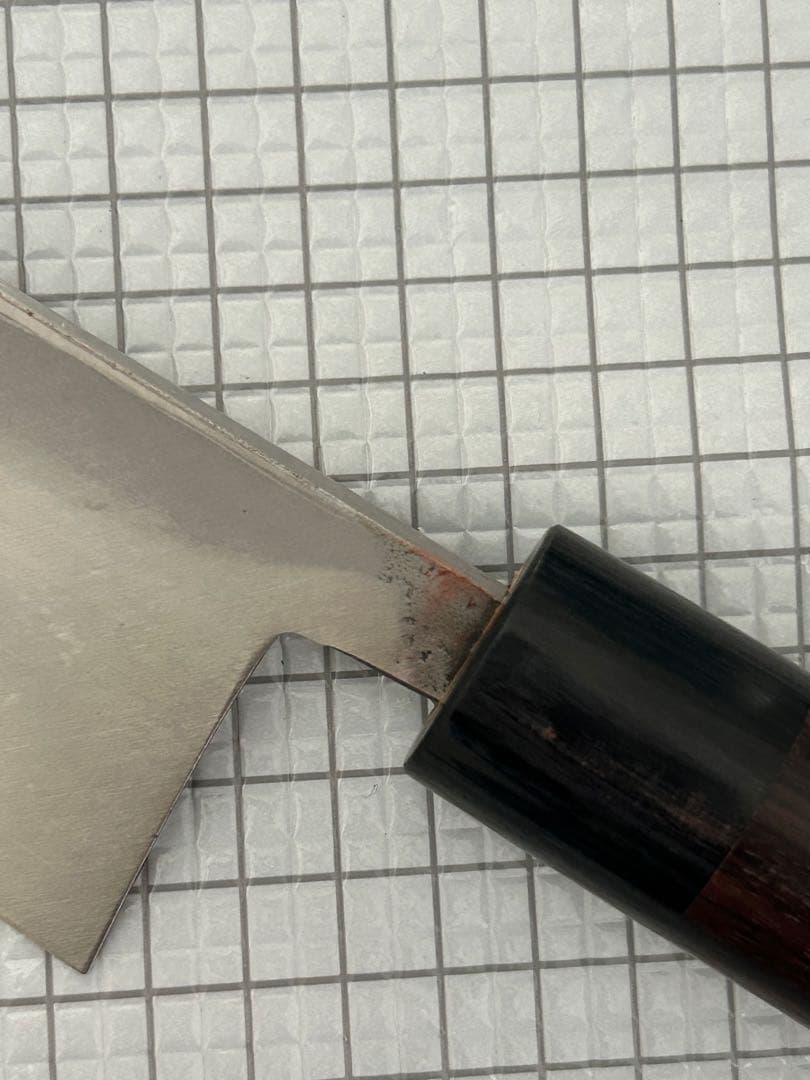 包丁 出刃 ダマスカス 安来鋼白紙２号 180mm 紫檀シノギ柄