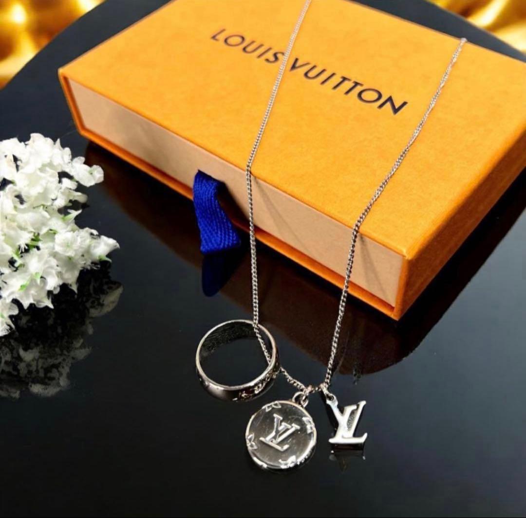 Louis Vuitton リング　モノグラム　ネックレス　販売終了品　希少