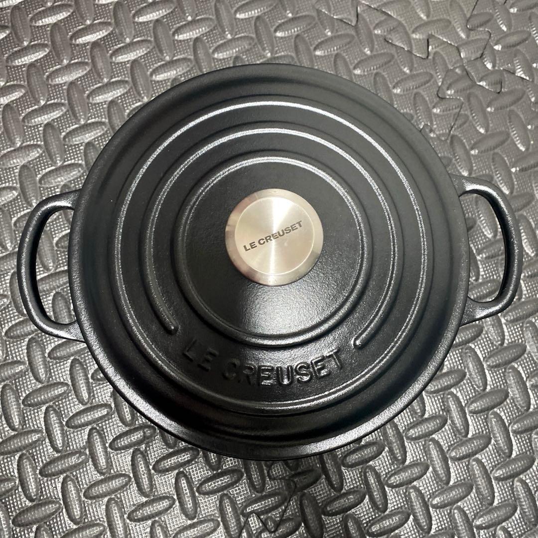 【人気カラー】ルクルーゼ 20cm ブラック マットホーロー