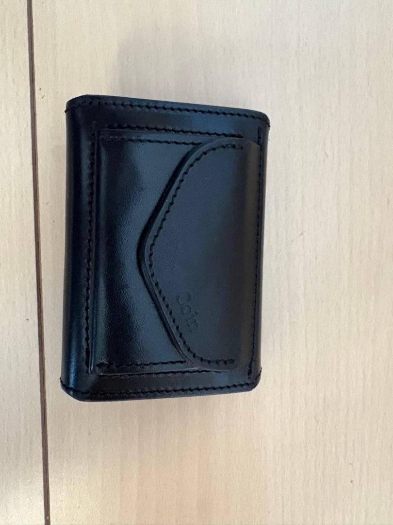 池之端銀革店　ブラック 三つ折り財布
