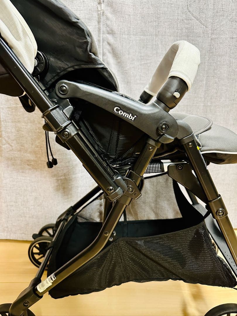 【オマケたっぷり♪】Combi スゴカルα 4キャス compact HU 美品