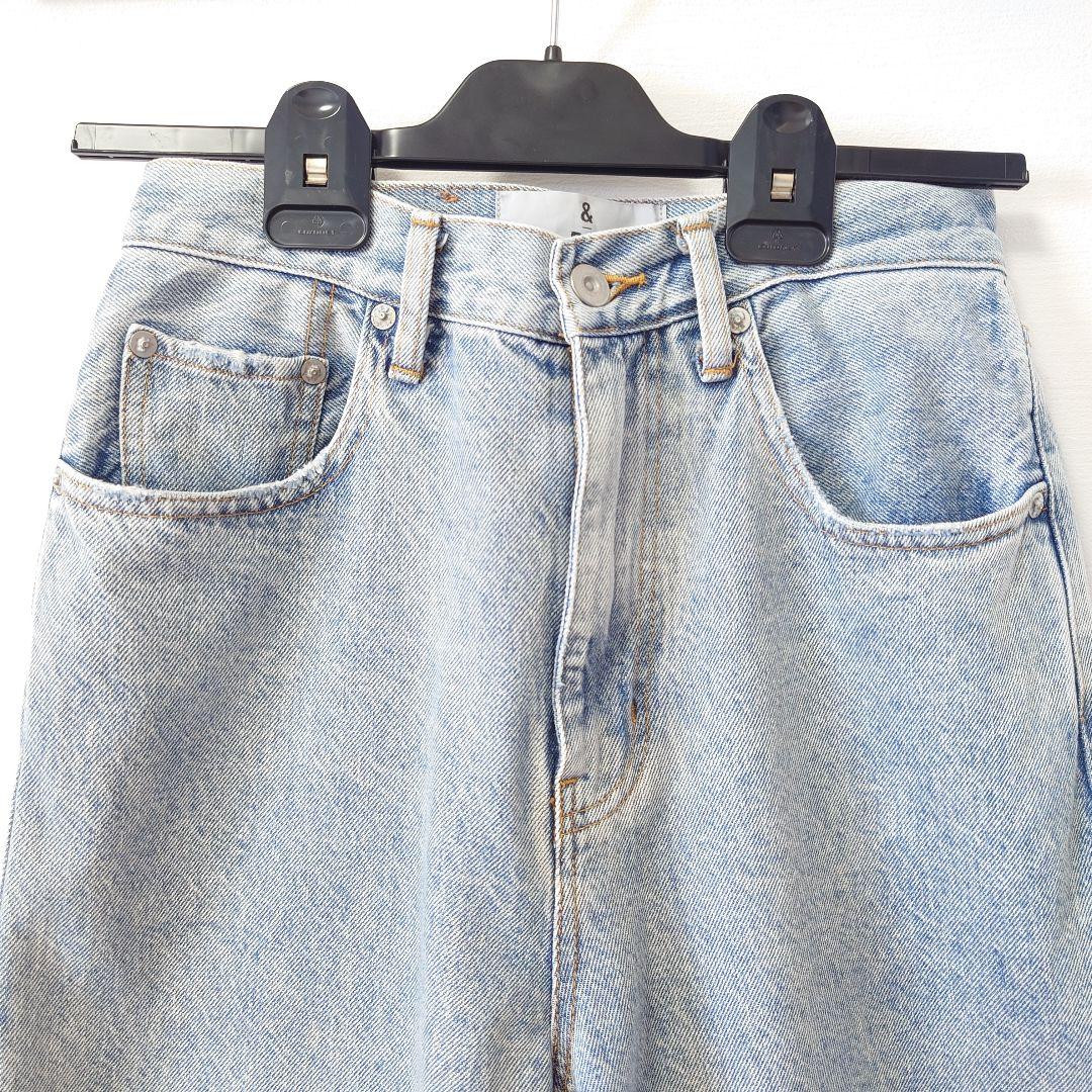 カレンソロジー　カーヴィデニムパンツ　36サイズ　ブルー