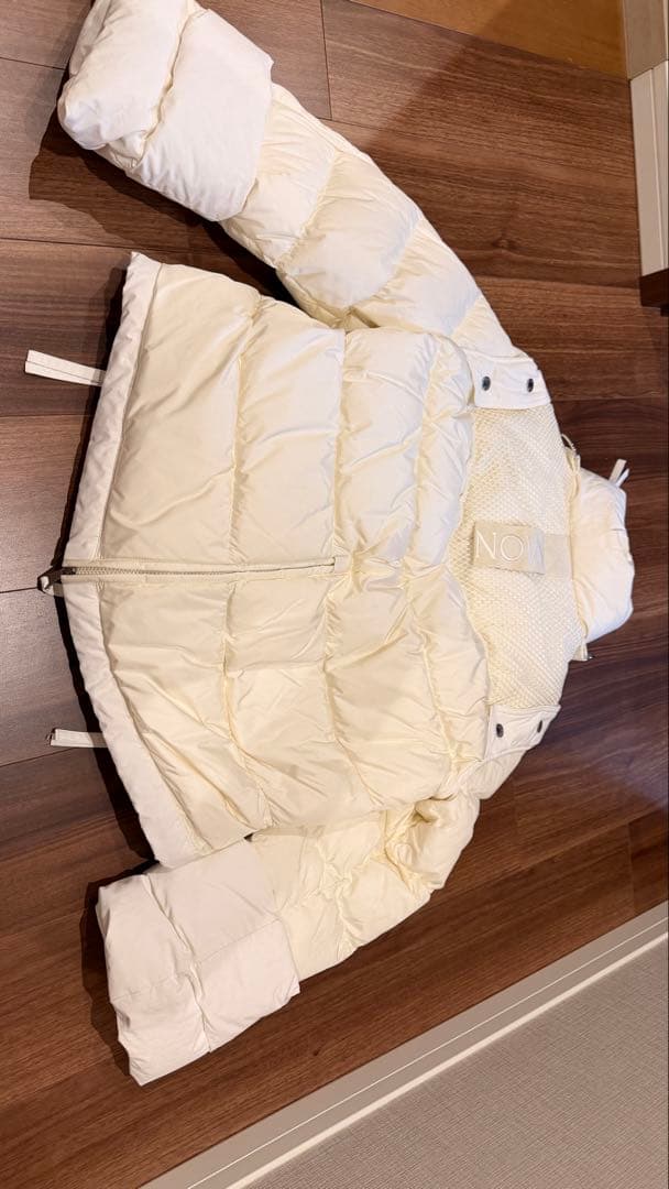 最終値下げ！モンクレール ジーニアス MONCLER ダウンジャケット