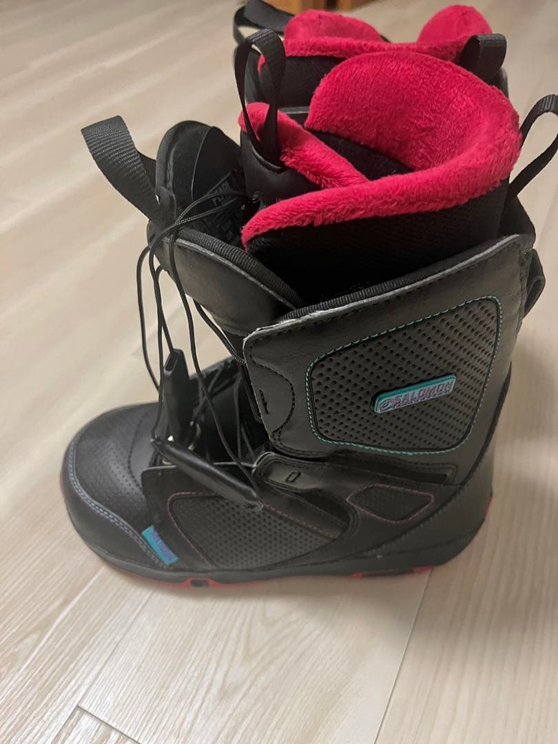 SALOMON(サロモン)スノーボードブーツ
