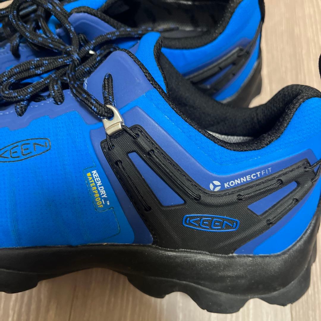 美品☆キーンKEEN トレッキングシューズ ウォータープルーフ☆27.5☆青