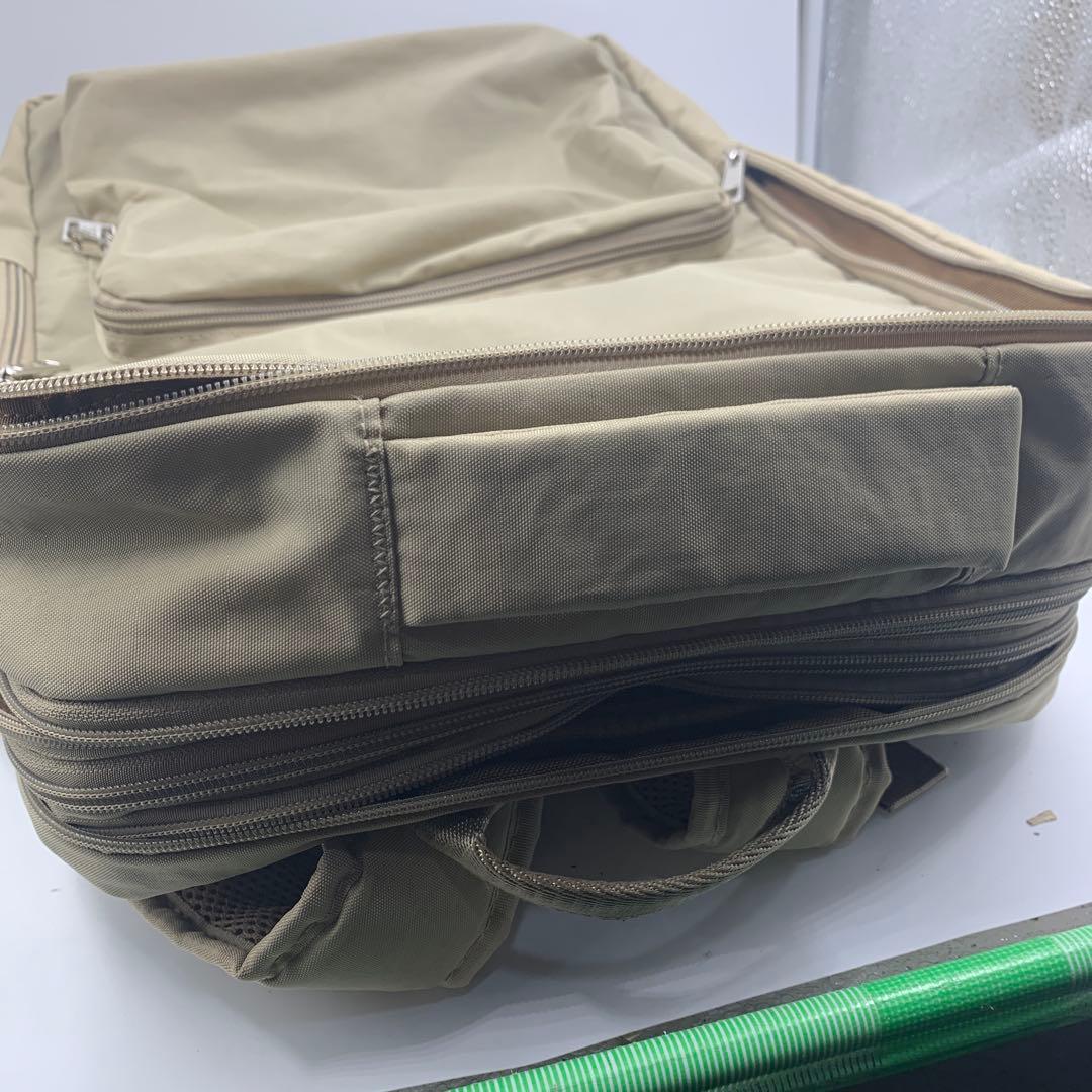 【s.t154】AWW 多機能バックパック　大容量　ベージュ