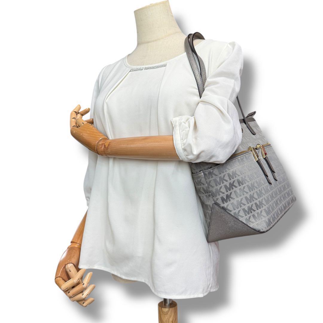 《極美品》マイケルコース トートバッグ MK刺繍 シグネチャー 肩掛け A4収納