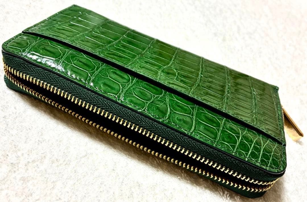 クロコダイルレザー グリーン長財布