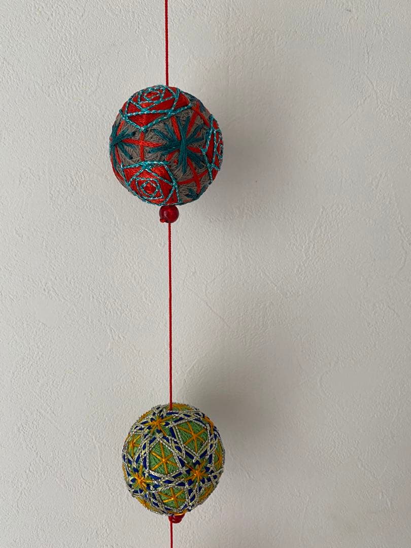 手鞠 手毬 てまり 吊し飾り 2本セット ハンドメイド 日本