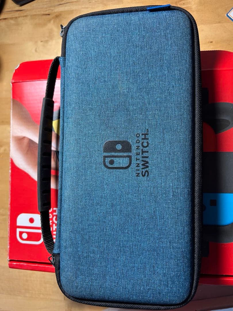 Nintendo Switch 有線ELモデル コントローラー