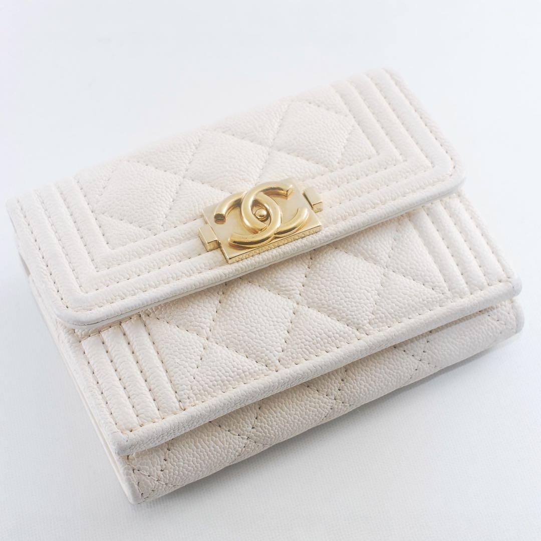 シャネル＊CHANEL＊ボーイシャネル＊キャビアスキン＊三つ折り財布＊マトラッセ