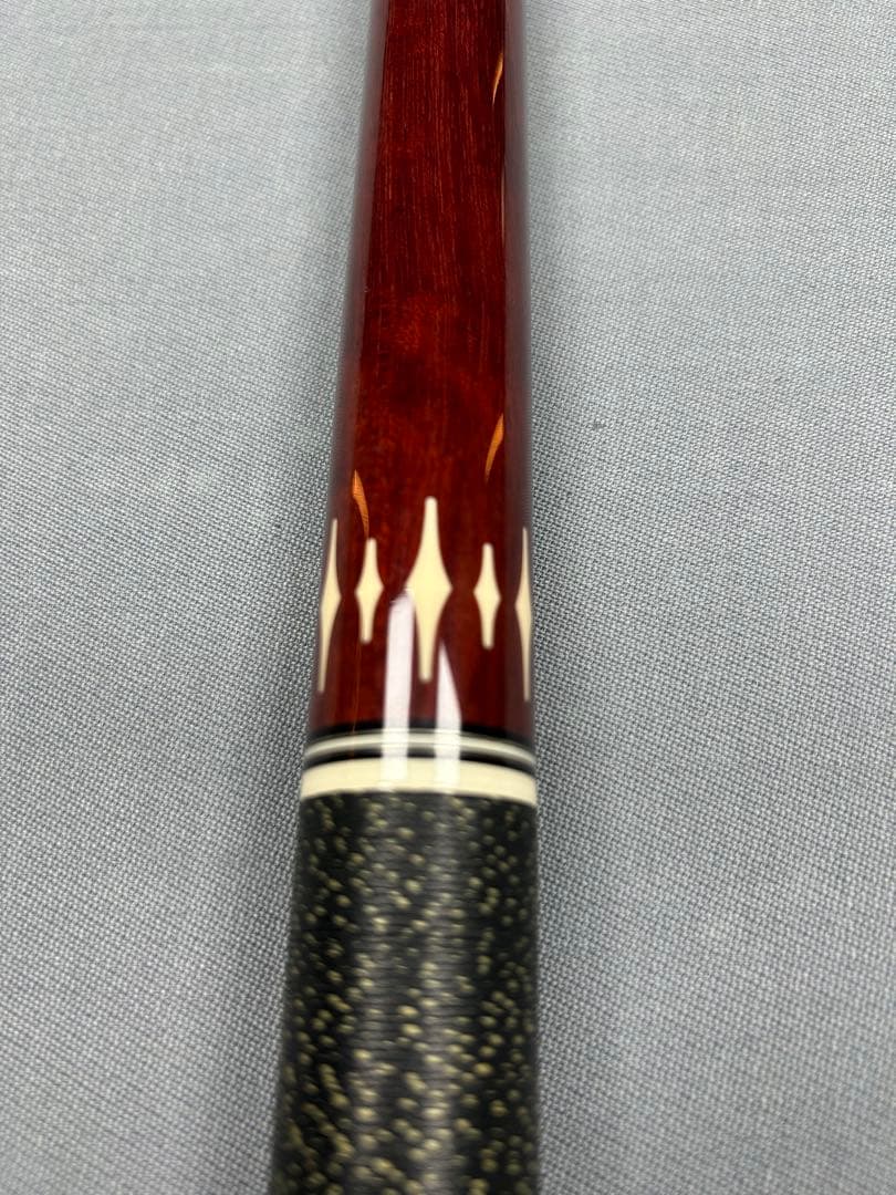 Mezz Cues axi 602ビリヤードキュー