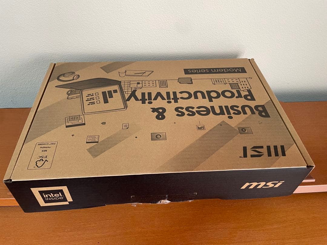 MSI ノートPC スリムデザイン 未使用品