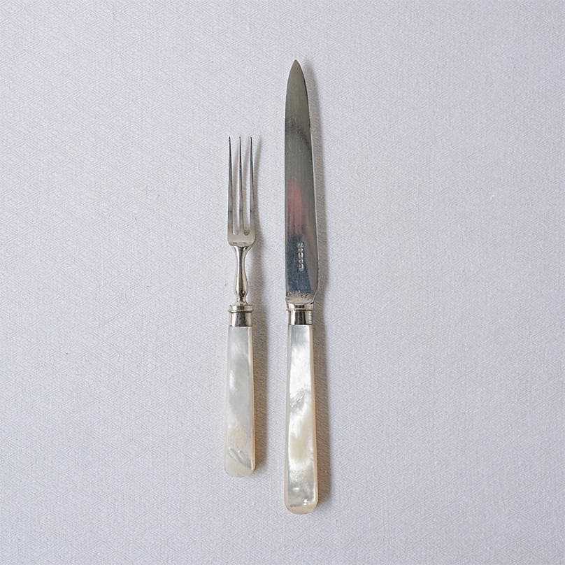 イギリスアンティーク　白蝶貝　マザーオブパール　カトラリー　フォーク＆ナイフ　A