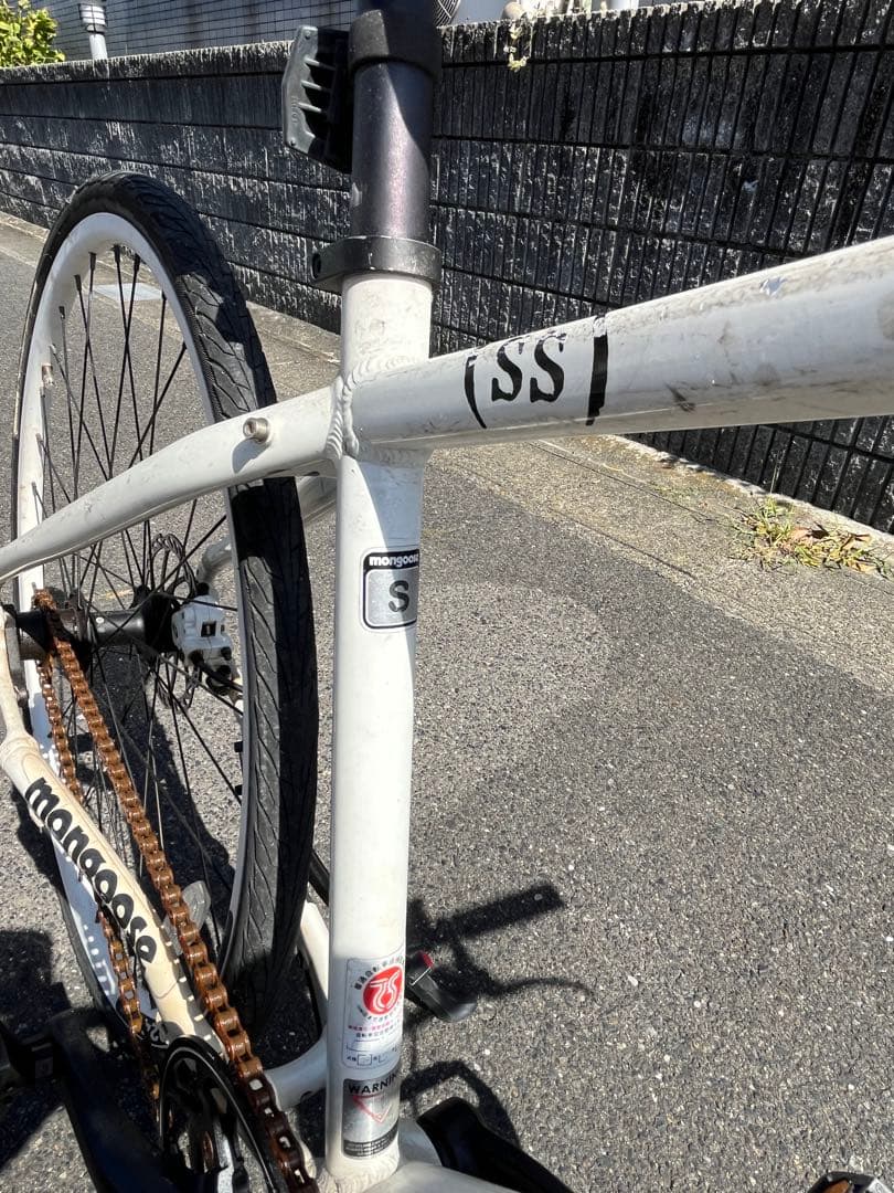 激レア❗️超軽量 mon クロスバイク　値下げです【引取限定】