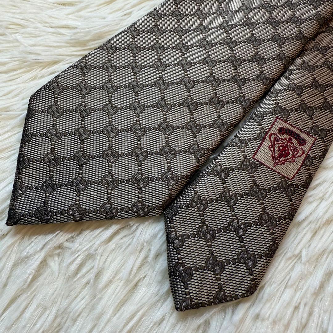 【未使用品】GUCCI グッチ　ブランドネクタイ　GG柄　高級シルク