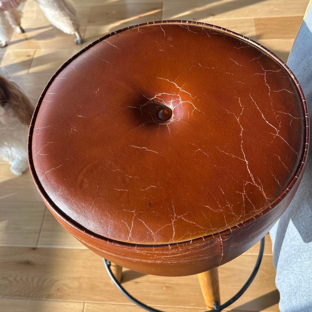 アンティークチェアー