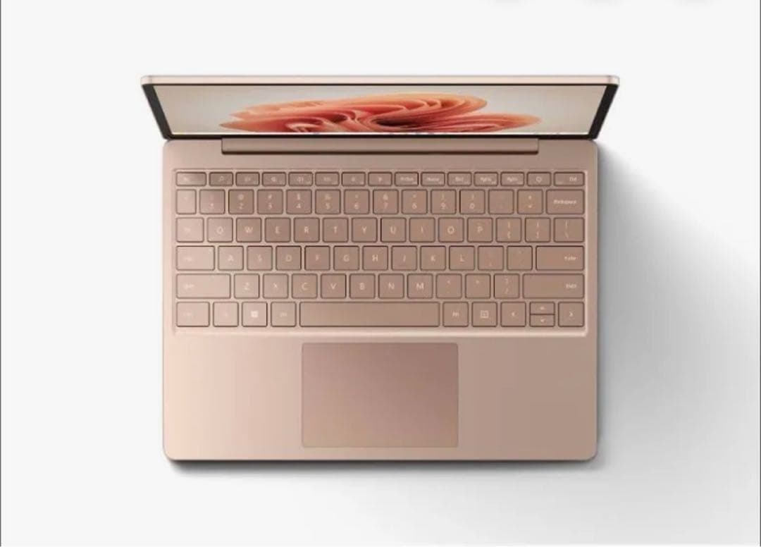 パソコン　Windows ゴールドピンク