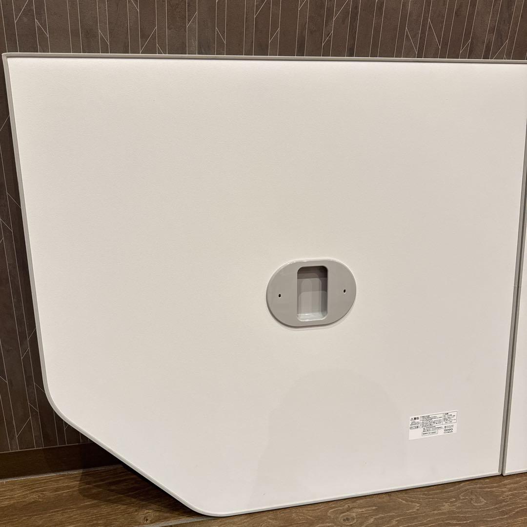 【美品】 TOTO　サザナ　風呂蓋　フタ　EKK80046WLバス用品 断熱