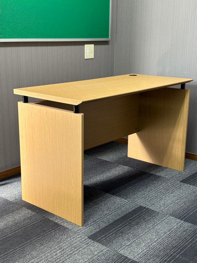 まりも様し専用　ニトリ　デスク　机