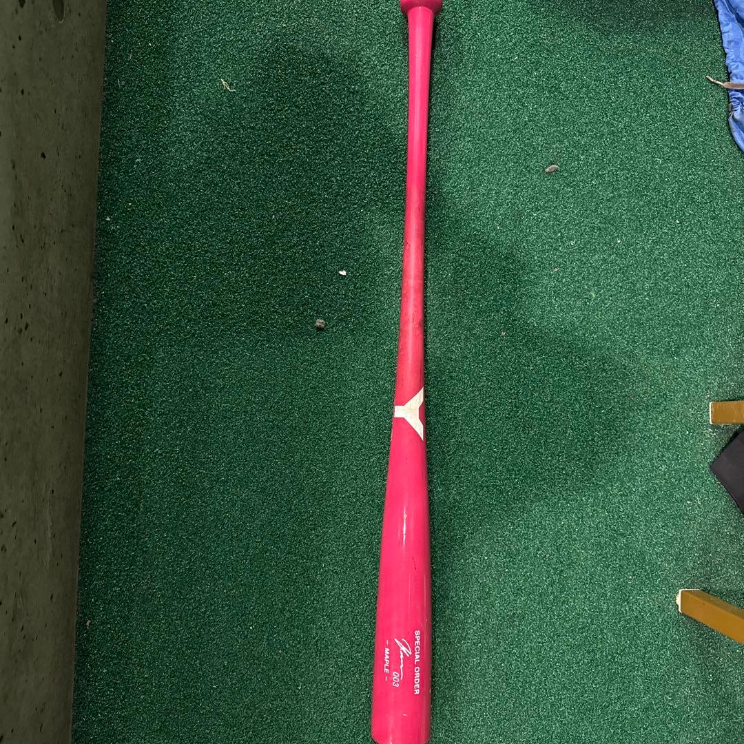 ヤナセ　母の日限定バット　ピンク