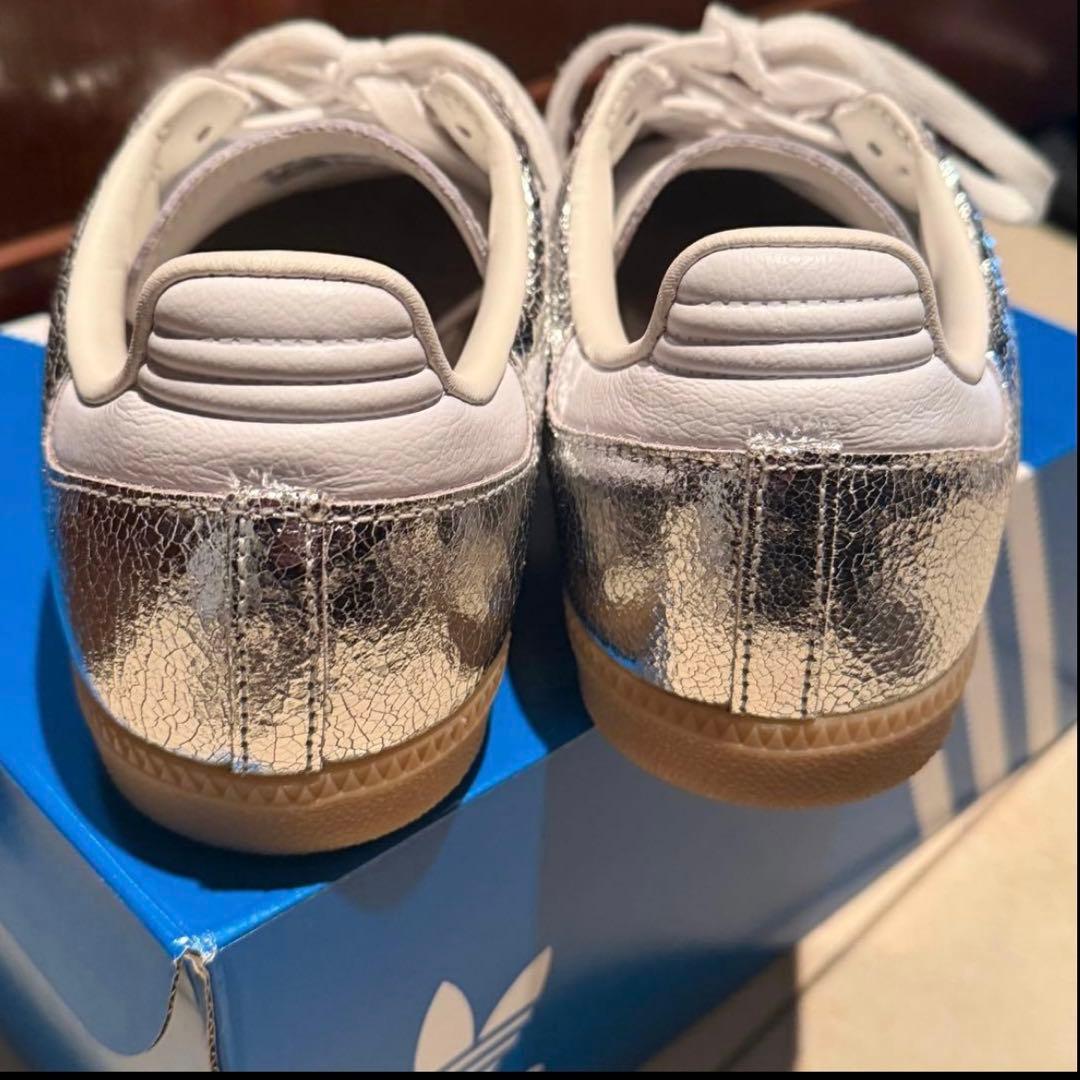 アディダス adidas SAMBA OGメタリックシルバー 24cm