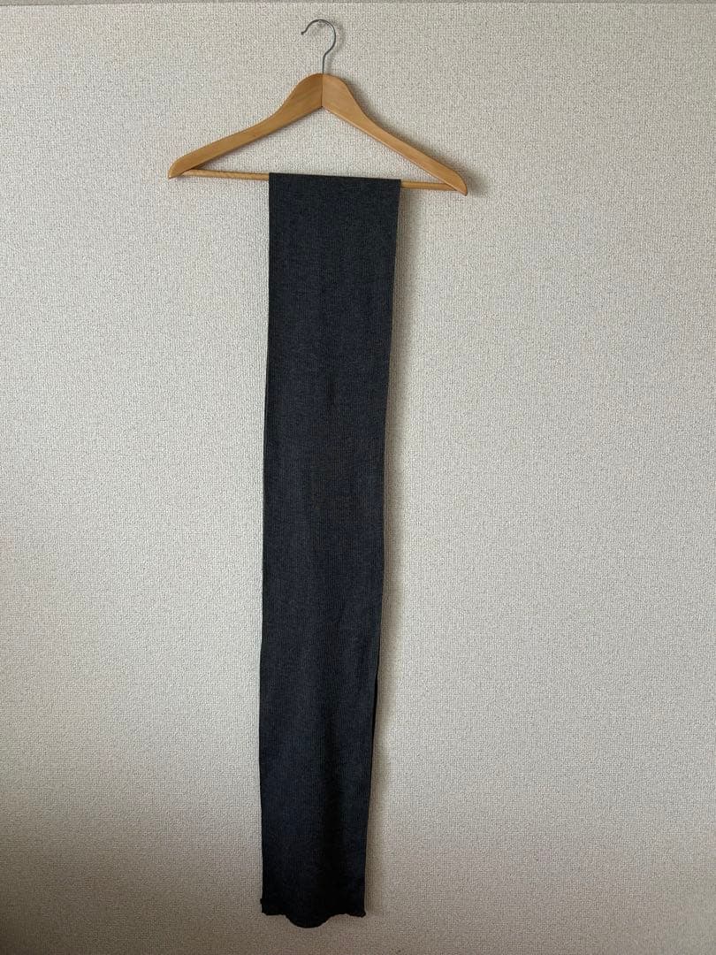 Dior グレー リブ編み マフラー