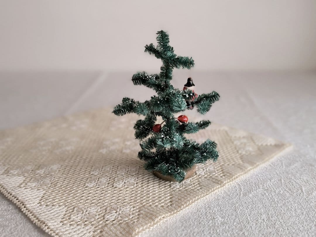 【まーちゃん さま】antique ✵* アンティークビーズの ホワイトツリー